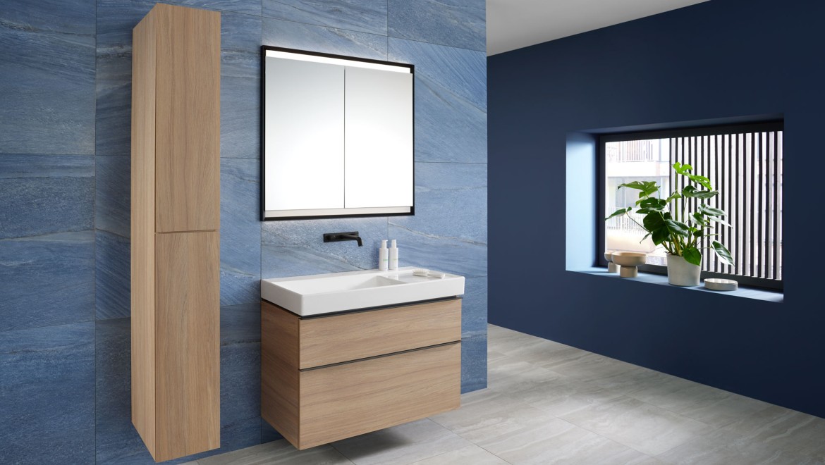 Mix & Match Geberit ONE washbasin with Geberit iCon vanity unit and tall cabinet
