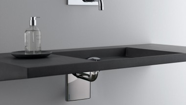 Barrier-free washbasin with Geberit trap